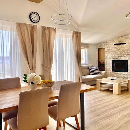 Golden Apartments Zaboric Ngoại thất bức ảnh