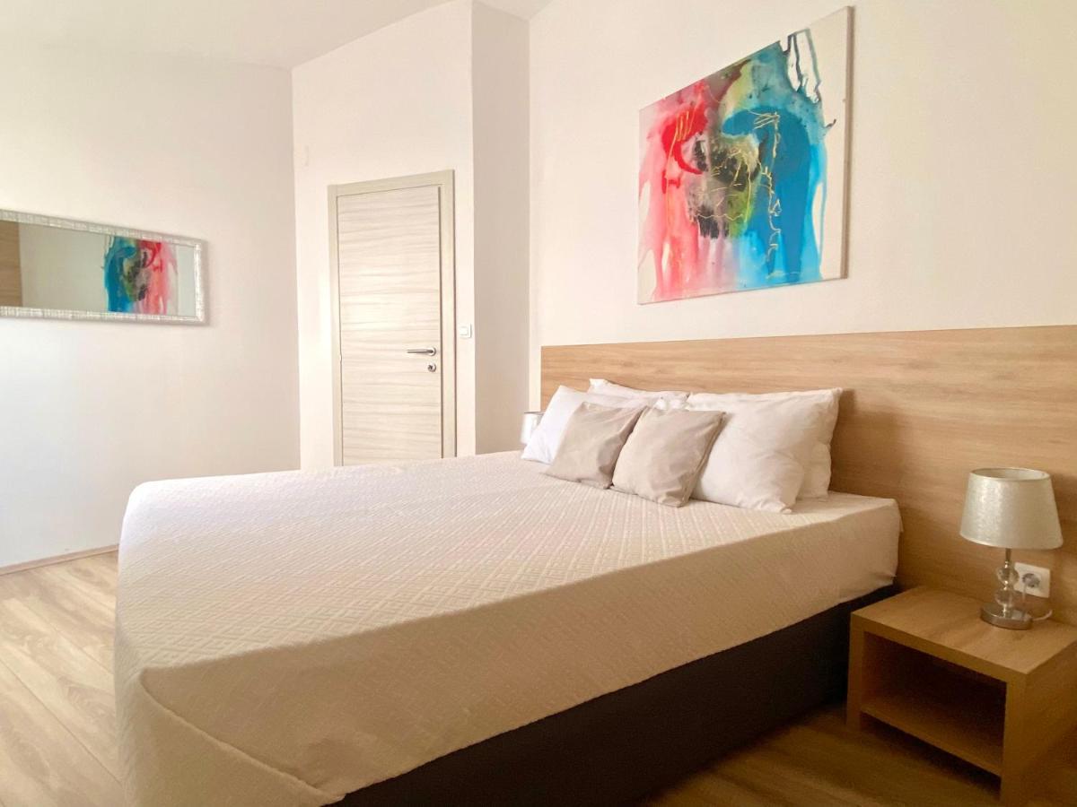 Golden Apartments Zaboric Ngoại thất bức ảnh