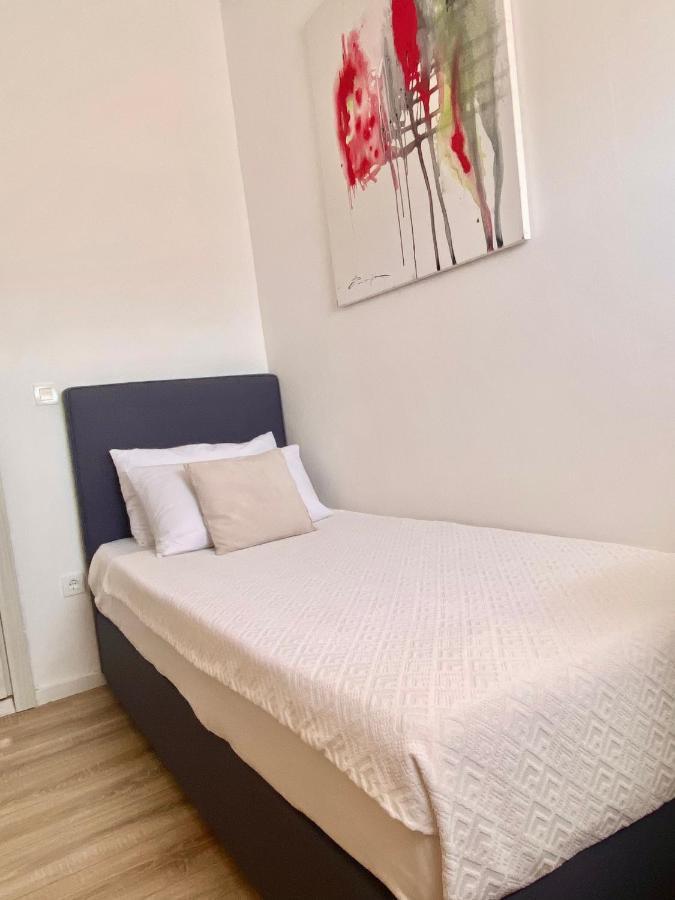 Golden Apartments Zaboric Ngoại thất bức ảnh