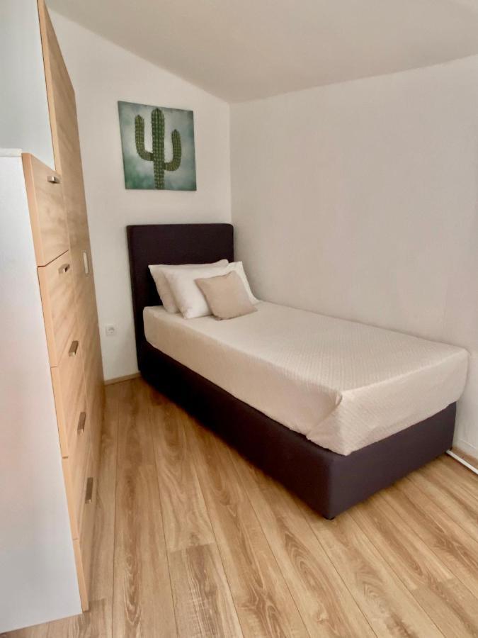 Golden Apartments Zaboric Ngoại thất bức ảnh