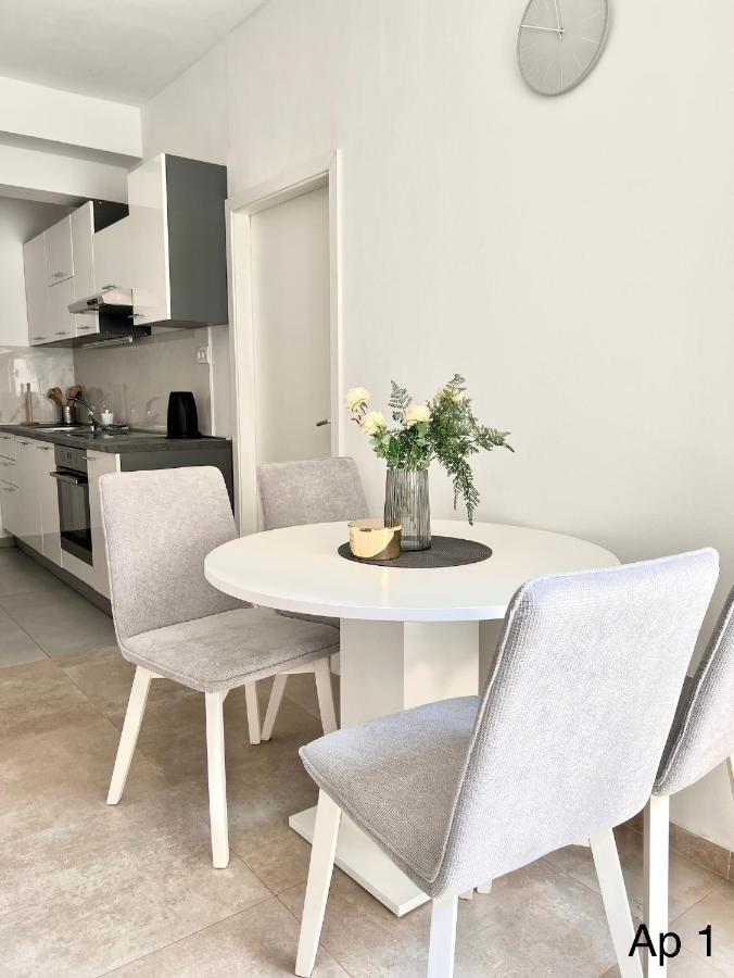 Golden Apartments Zaboric Ngoại thất bức ảnh